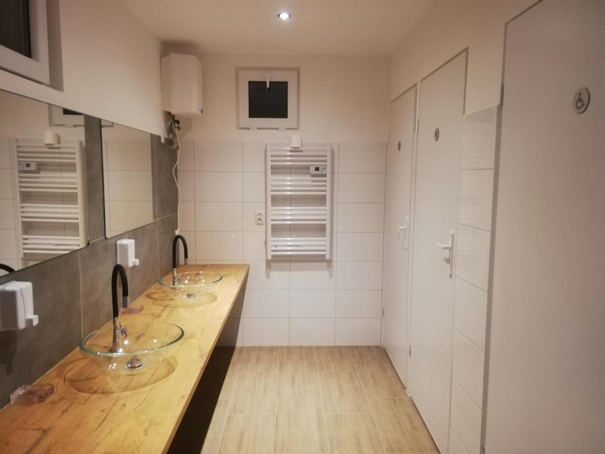 Grabska Osada Apartamenty - 100M Od Suntago Park-Domki Ogrzewane Caloroczne Mszczonów Exteriér fotografie