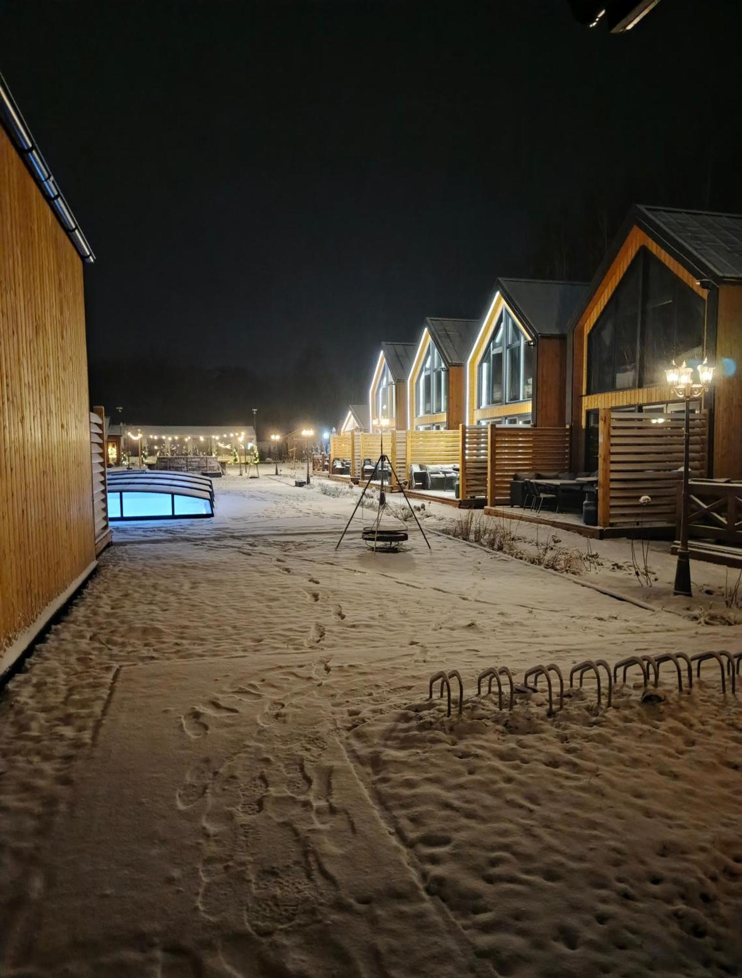 Grabska Osada Apartamenty - 100M Od Suntago Park-Domki Ogrzewane Caloroczne Mszczonów Exteriér fotografie